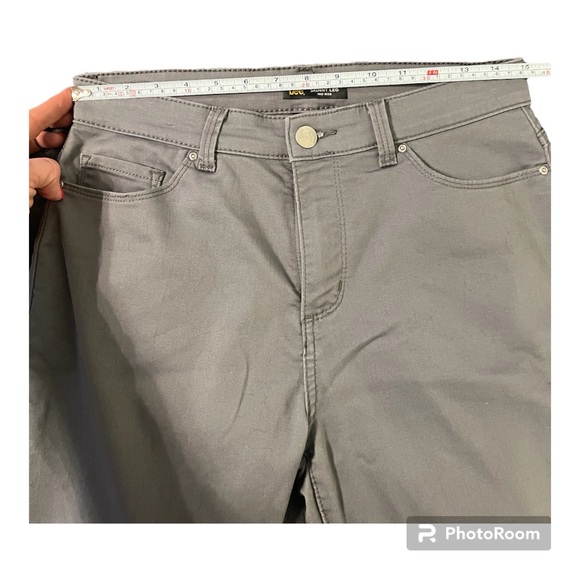 👖💫 Lee Sculpting Skinny Jeans - Elevate Your Silhouette! 💫👖 - Picture 10 of 10